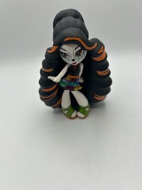 monster high Black and Orange Hair Doll with Multicolor Dress